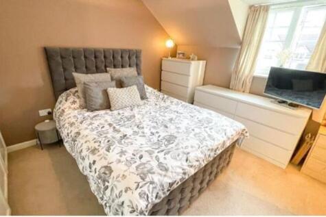 Assheton Close, Newton-Le-Willows, WA12 photo 4