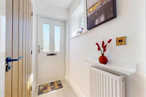 Tatton Way Hallway