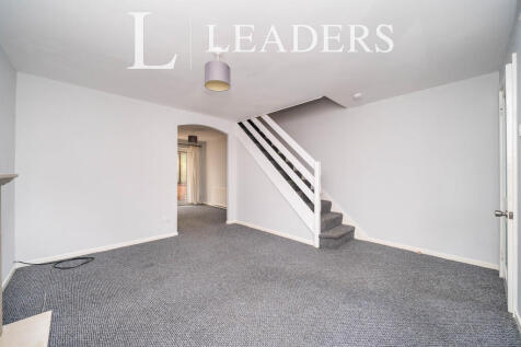 Lucerne Close, Huntington, CH3 photo 3