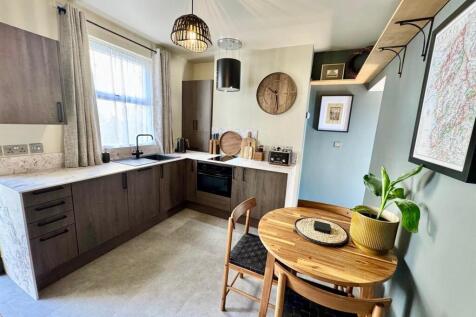 PHOTO-2025-04-07-20-10-49 (23).jpg