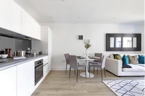 Reception/Kitchen