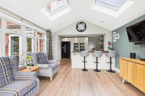 Kitchen/Garden Room