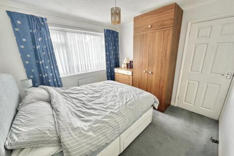 IMG-20250925-WA00...