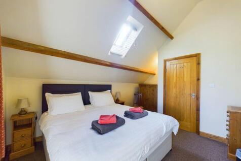 The Roost - Bedroom Two