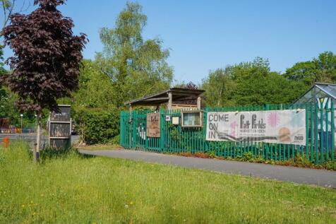 Platt Fields.jpg