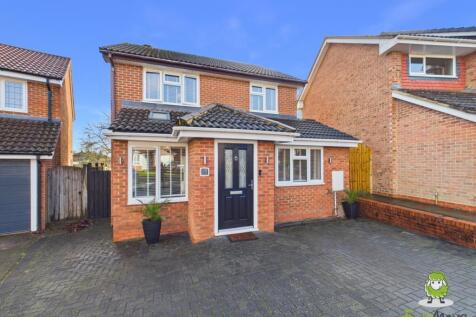 EweMove Estate Agents Basingstoke - Teal Crescent 