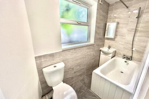 Lancaster Road, Walthamstow E17 photo 5