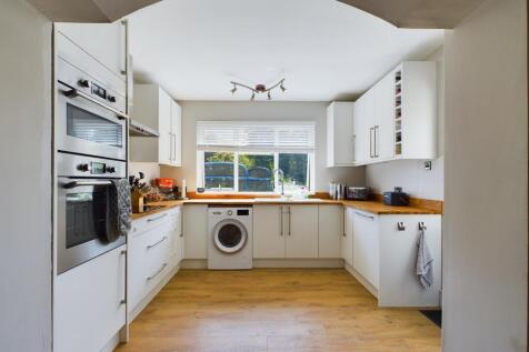 Park Crescent, Frenchay, 45 Park Crescent, Bristol, Gloucestershire photo 3