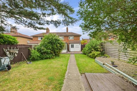 CAM02909G0-PR0424-STILL027