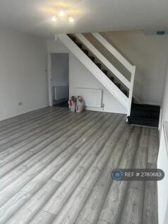 Lounge/Dinning Room - 3.96m x 5.54m