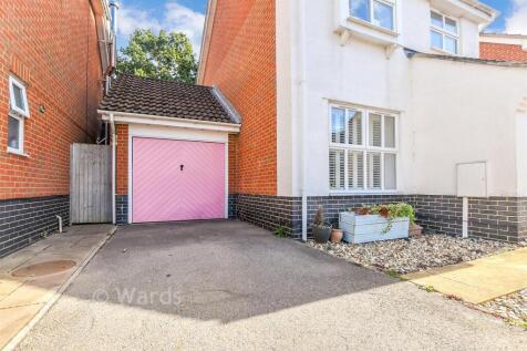 Driveway/Parking