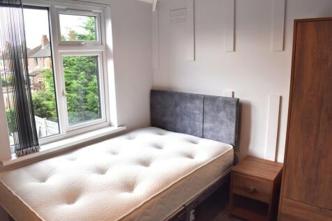 Finchley Road, Fallowfield, Manchester photo 3