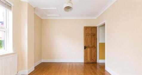 3-bed terraced on Islip Street, London, NW5, £3,500/mo