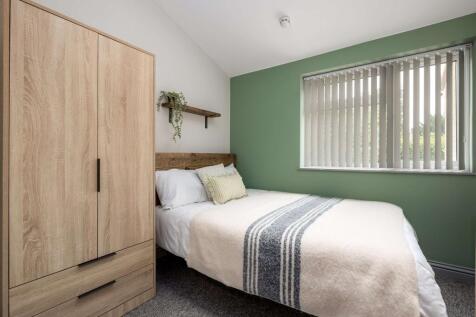 Room 4 (1).jpg