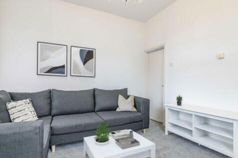 4 Bedroom House in NG3 1GQ