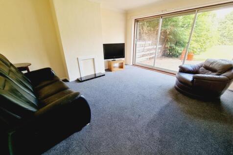 14 St. Helens Road, Leamington Spa photo 2