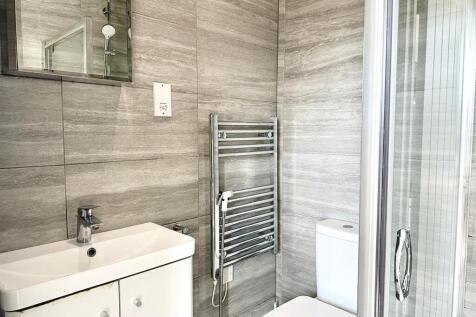 WhatsApp Image 2025-08-18 at 09.34.58_a4e2e830.jpg