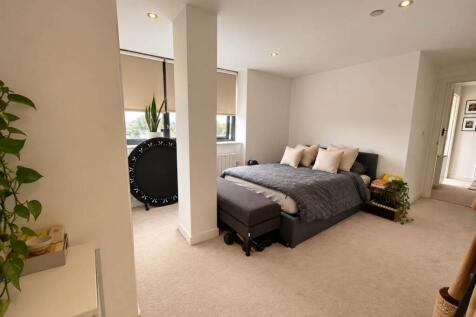 Burrell Road, Haywards Heath,  photo 5