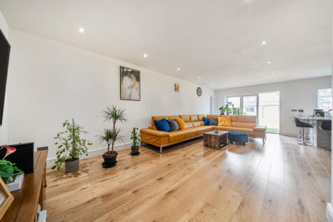 1334243-12-689352...