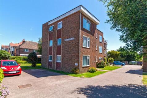 Worthing, BN11 - property photo