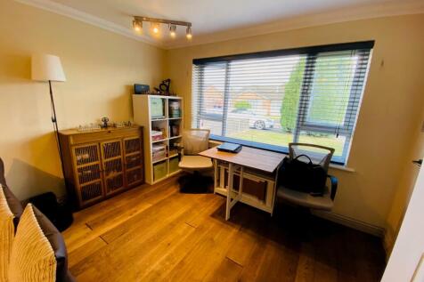 Margaret Close, Bicester, Oxfordshire, OX26 photo 3