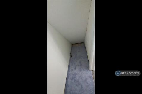 1-bed flat on Balderton Gate, Newark, NG24, £700/mo