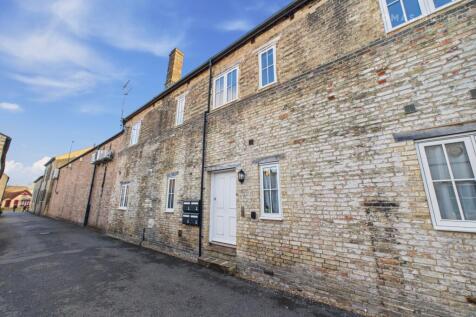 St Ives, PE27 - property photo