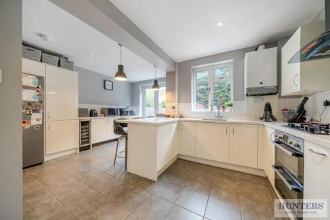 Kitchen/Breakfast Room View 3