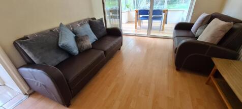 kilndown-gardens-ct2-7ty-1040547