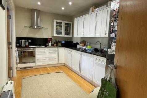 Kitchen.jpg