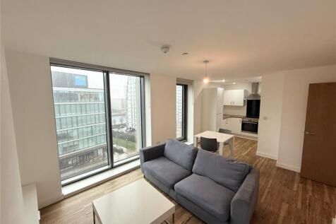 Lounge/Kitchen