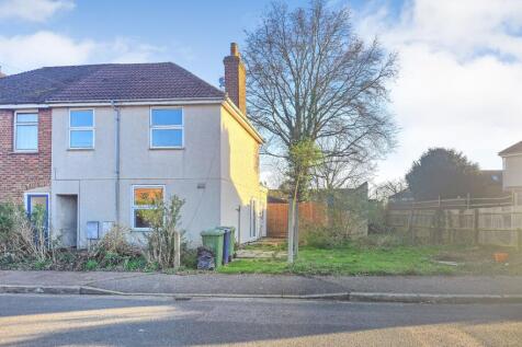 52 The Crescent, St. Neots, Cambridgeshire, PE19 1EE