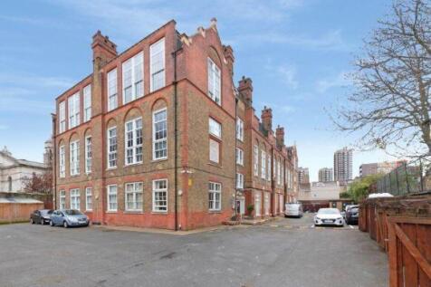 Mulberry Court