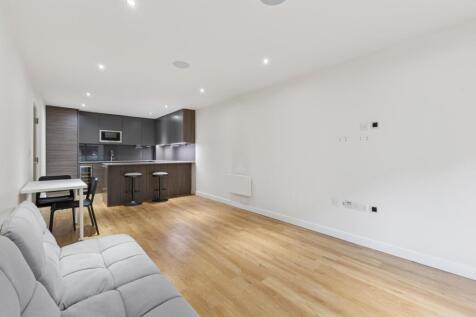 101791_Flat 17 Em...