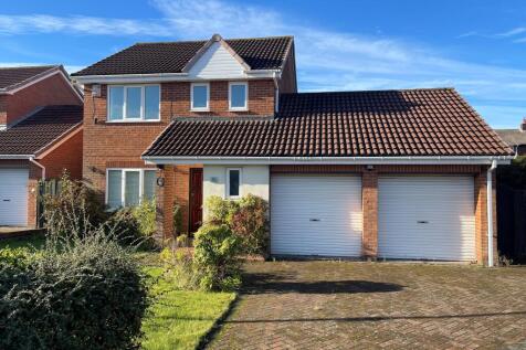 North Shields, NE29 - property photo