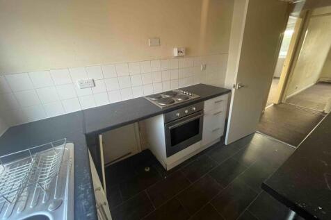 Beaconsfield Court, Leicester Road photo 4