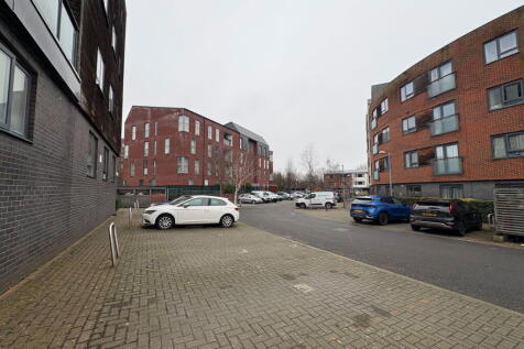 Property Image 8