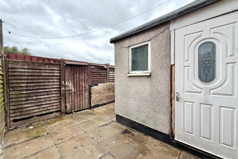 Rear Yard