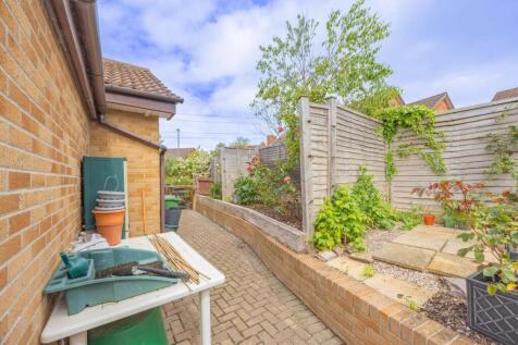 Ewemove Taunton Ellis Grove (8)