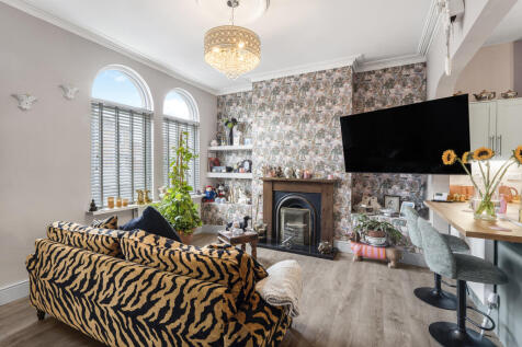Lounge 2