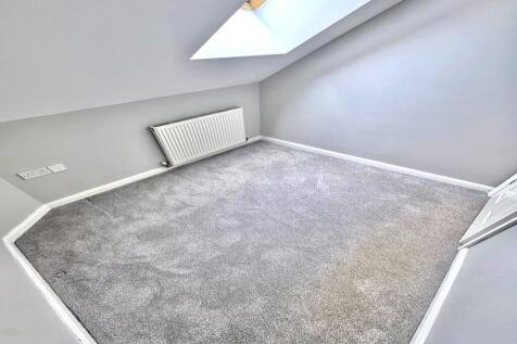 21 Bath Place, Cleckheaton, Kirklees photo 5