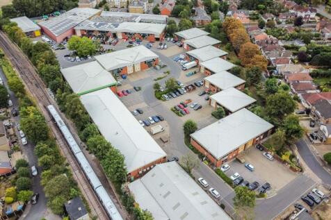 96782_Unit3SheppertonBusinessPark  7_low.jpg