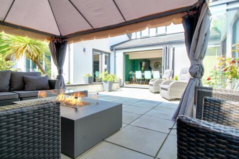 Impressive Private Courtyard