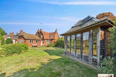 CAM02189G0-PR0473...