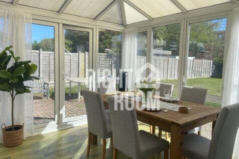 room-1-60-richmond-wood-road-bh8-9dj-1041593