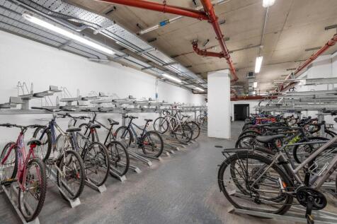 Bike store.JPG