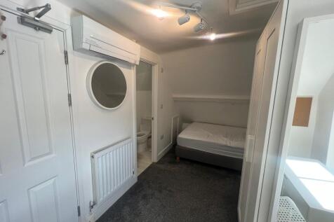 5075da01-b8cd-4f38-8