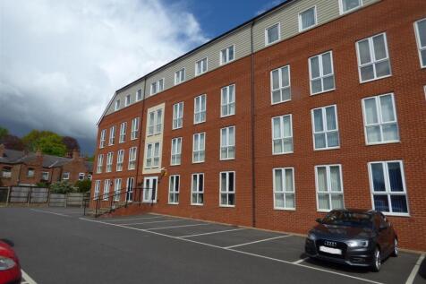 18 Bradmore House front.jpg