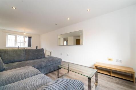 The Bails, 110  Harriet Street, Walkden photo 4
