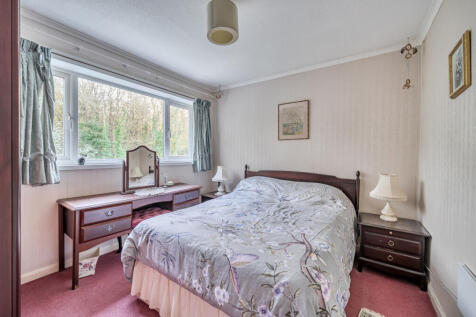 1381728-20-691c7b...